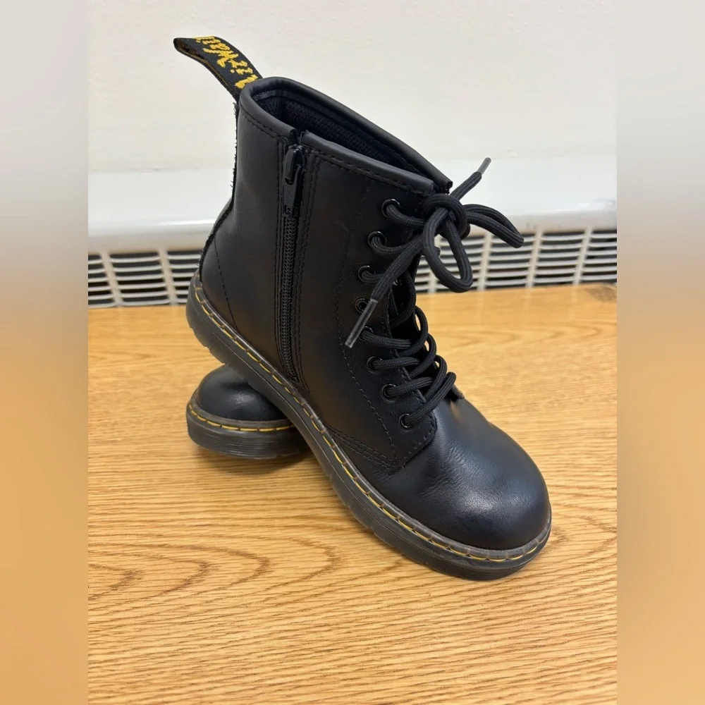 Dr. Martens Black Kids Boots